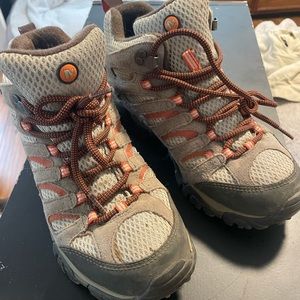 Merrill hiking boots